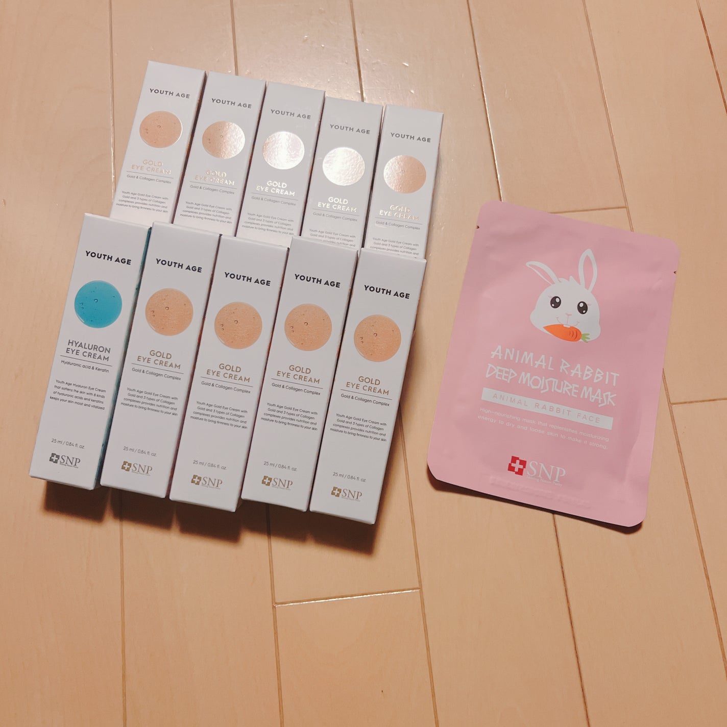 ユースエイジゴールドアイクリーム/SNP/アイケア・アイクリームを使ったクチコミ(1枚目)