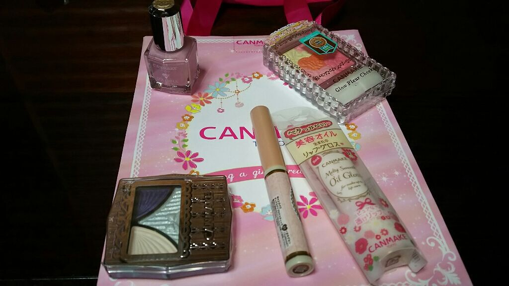 メルティスムースオイルグロス/キャンメイク/リップグロスを使ったクチコミ（1枚目）