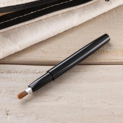 貝印 cosmeup スライドリップブラシ 先平