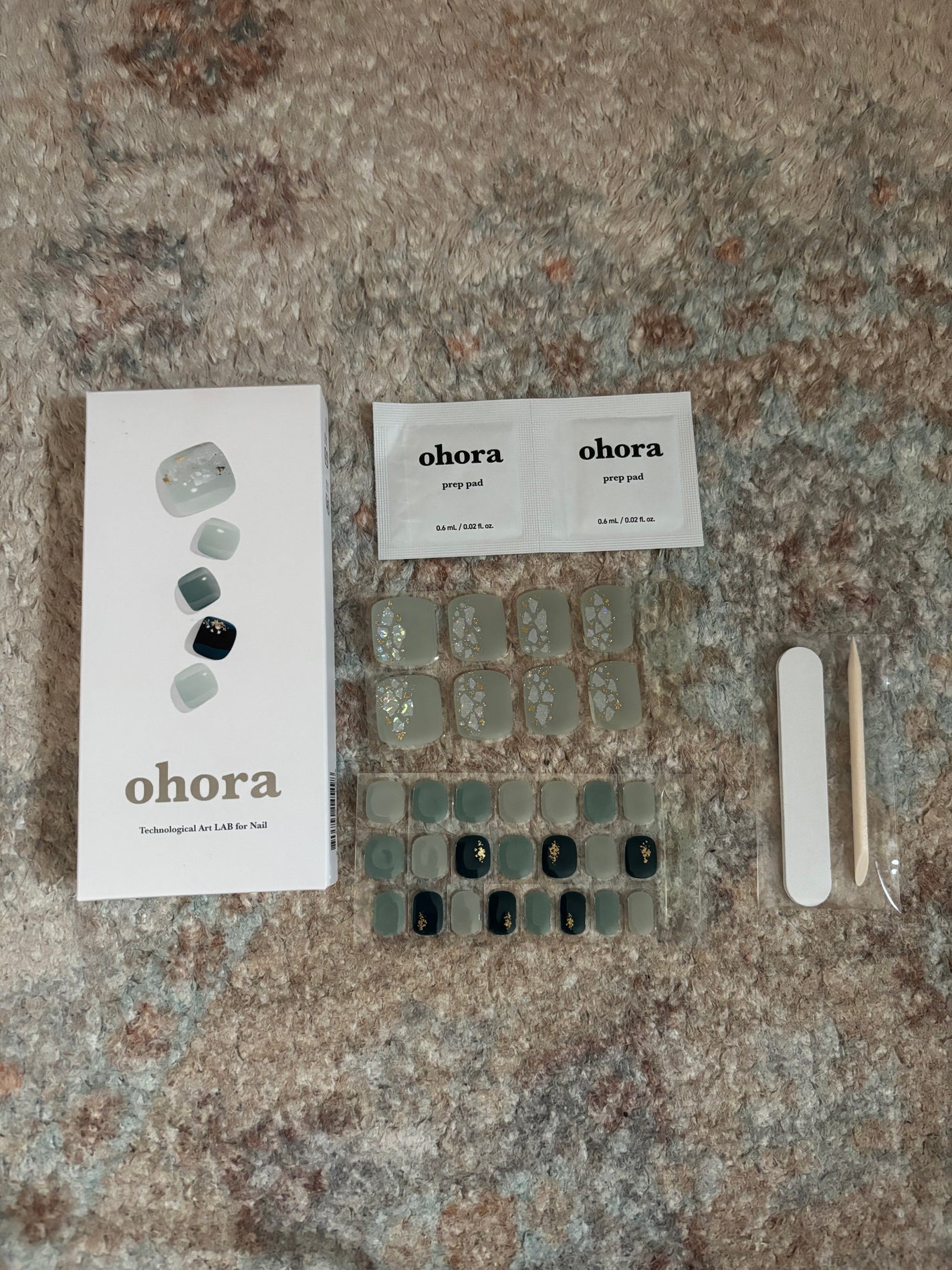 セミキュアジェルネイル(ペディキュア)/ohora/ネイルシールを使ったクチコミ(1枚目)