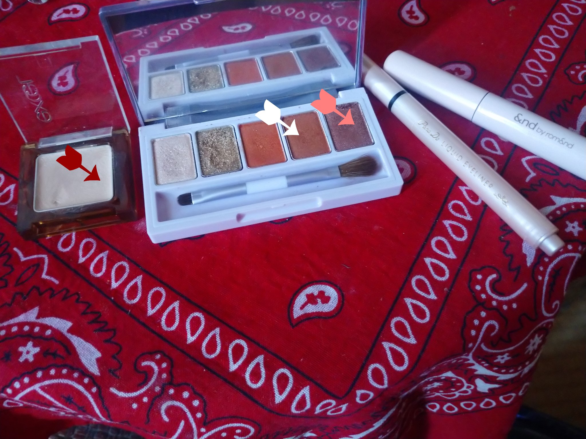 バビメロシャイニーアイパレット/VAVI MELLO/アイシャドウパレットを使ったクチコミ（1枚目）