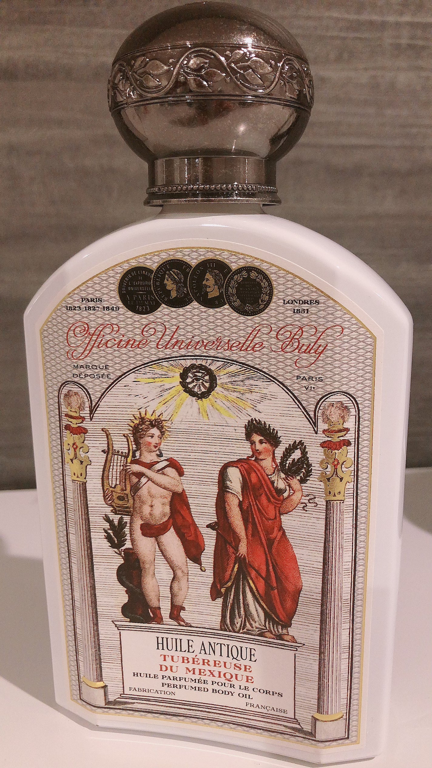 ユイル・アンティーク チュベローズ・デュ・メキシク/オフィシーヌ・ユニヴェルセル・ビュリー/ボディオイルを使ったクチコミ(1枚目)