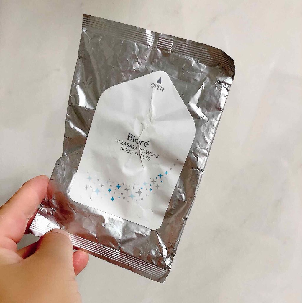 さらさらパウダーシート 薬用デオドラント/ビオレ/ボディシートを使ったクチコミ(3枚目)