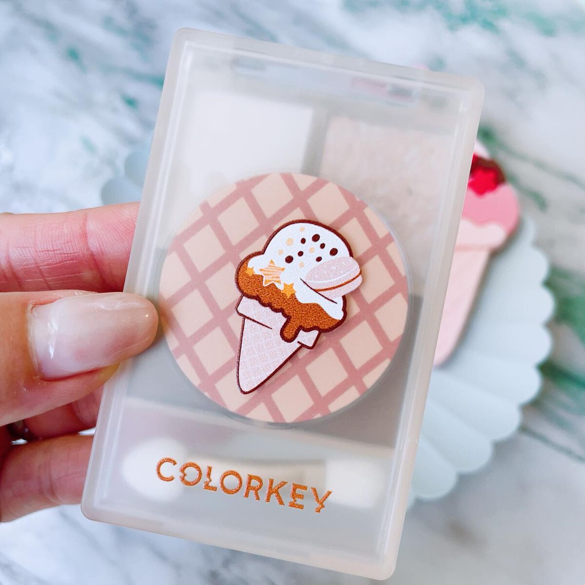 四色アイシャドウパレット/COLORKEY/アイシャドウパレットを使ったクチコミ(5枚目)