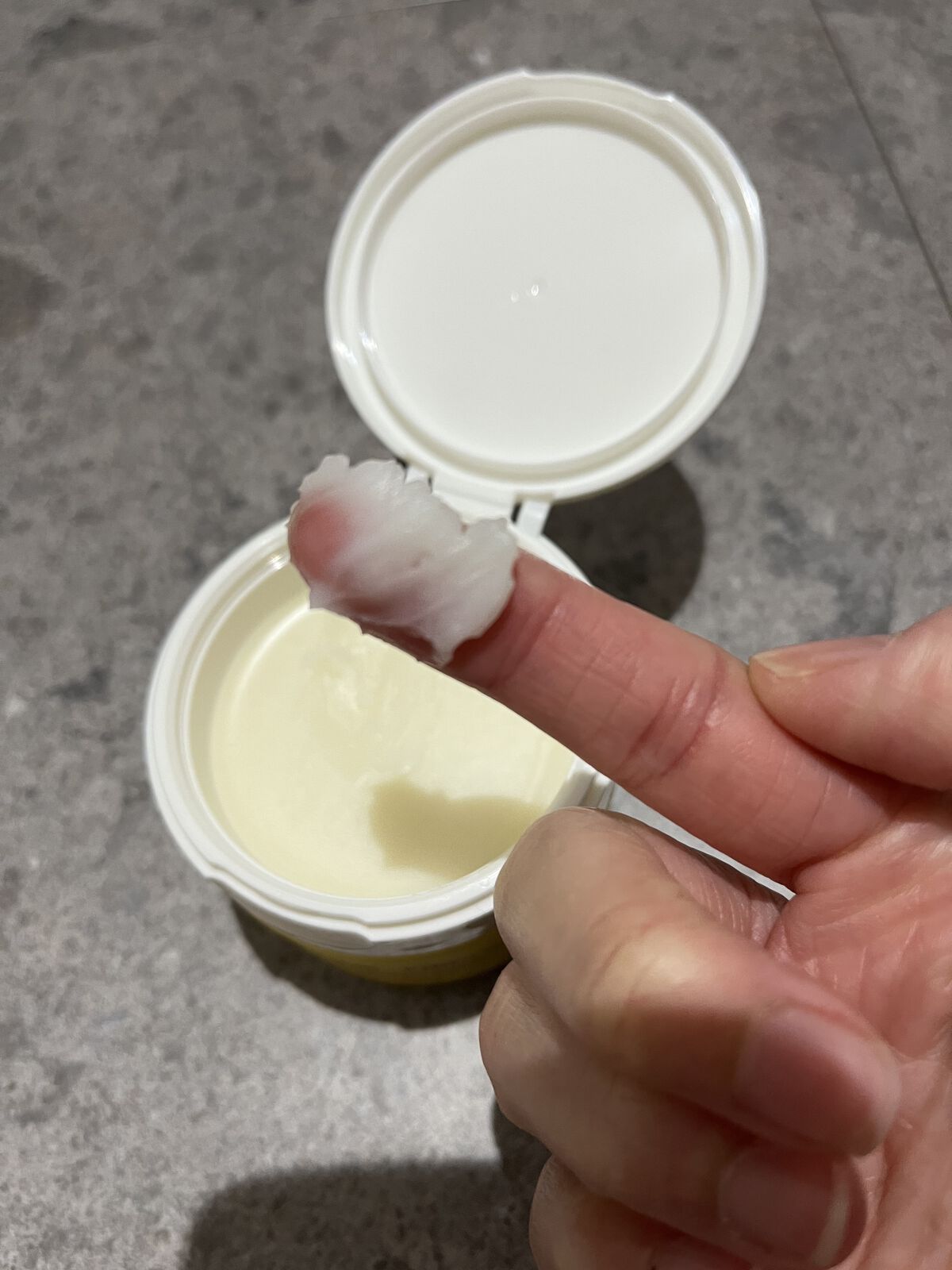 スムースクレンジングバーム/PERFECT ONE  FOCUS/クレンジングバームを使ったクチコミ（2枚目）