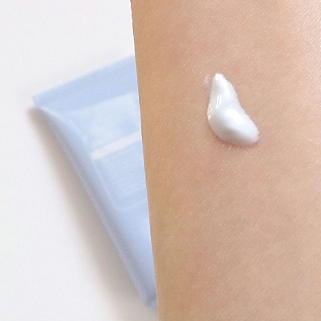 ソフトエアリーUVエッセンス/Klairs/日焼け止めローションを使ったクチコミ(5枚目)