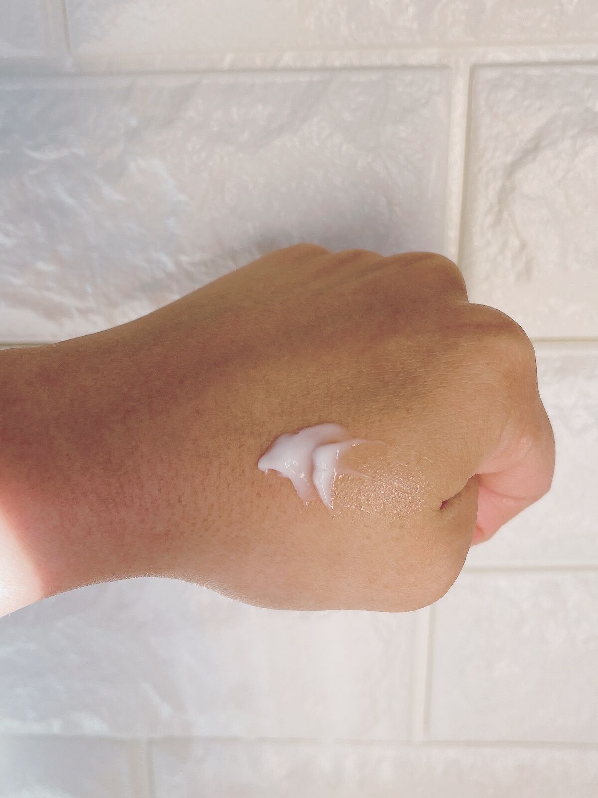 ドクダミミルキークリーム/enieni /フェイスクリームを使ったクチコミ(2枚目)