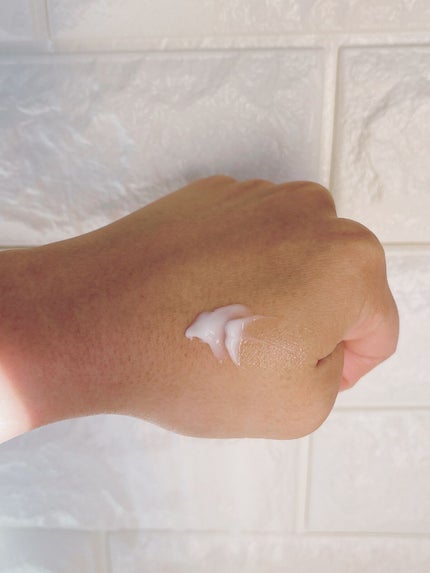 ドクダミミルキークリーム/enieni /フェイスクリームを使ったクチコミ(2枚目)