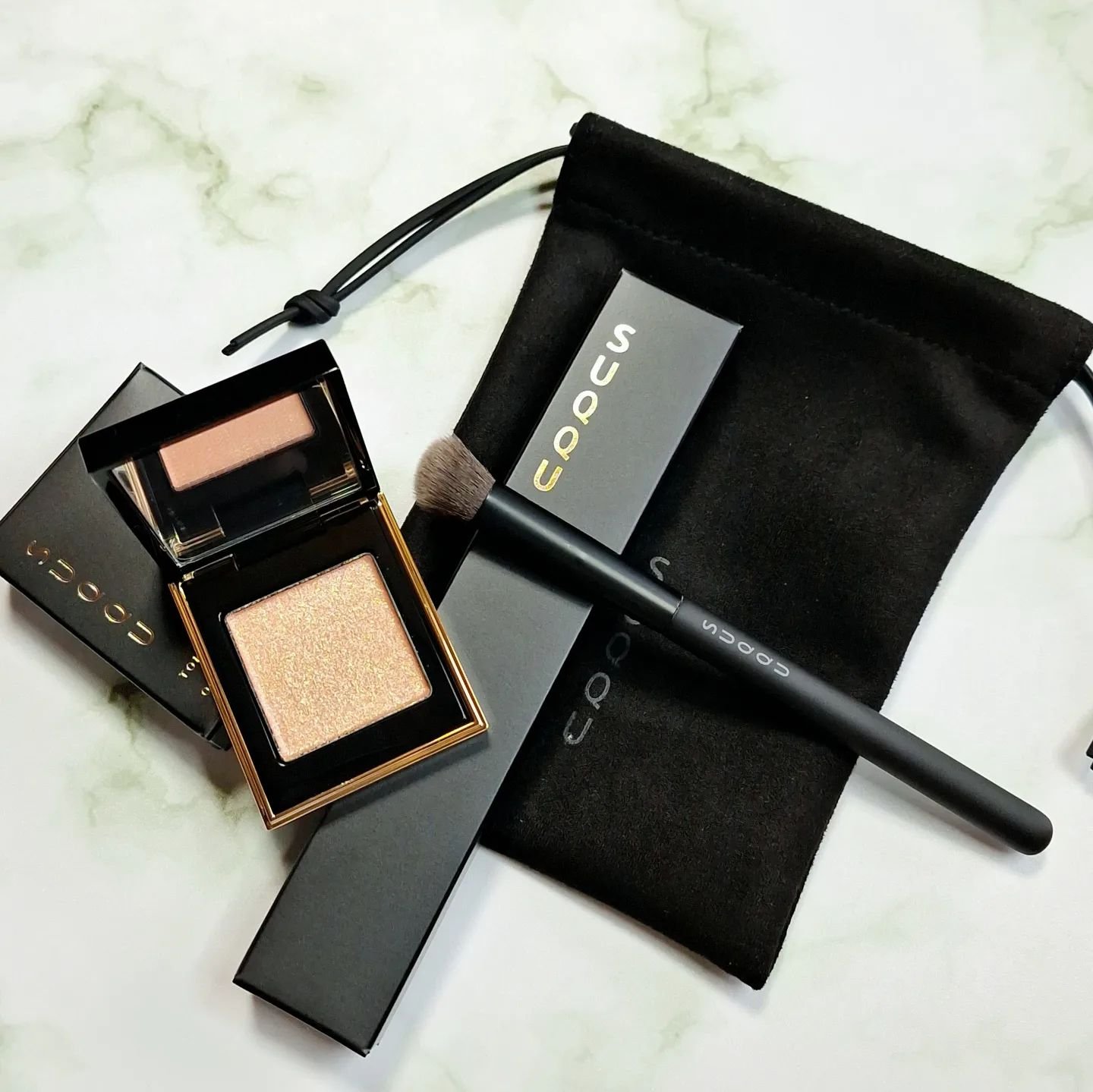 トーン タッチ アイズ/SUQQU/単色アイシャドウを使ったクチコミ（3枚目）