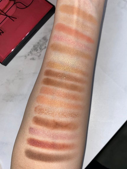 サマーアンレイテッド アイシャドーパレット/NARS/アイシャドウパレットを使ったクチコミ(4枚目)