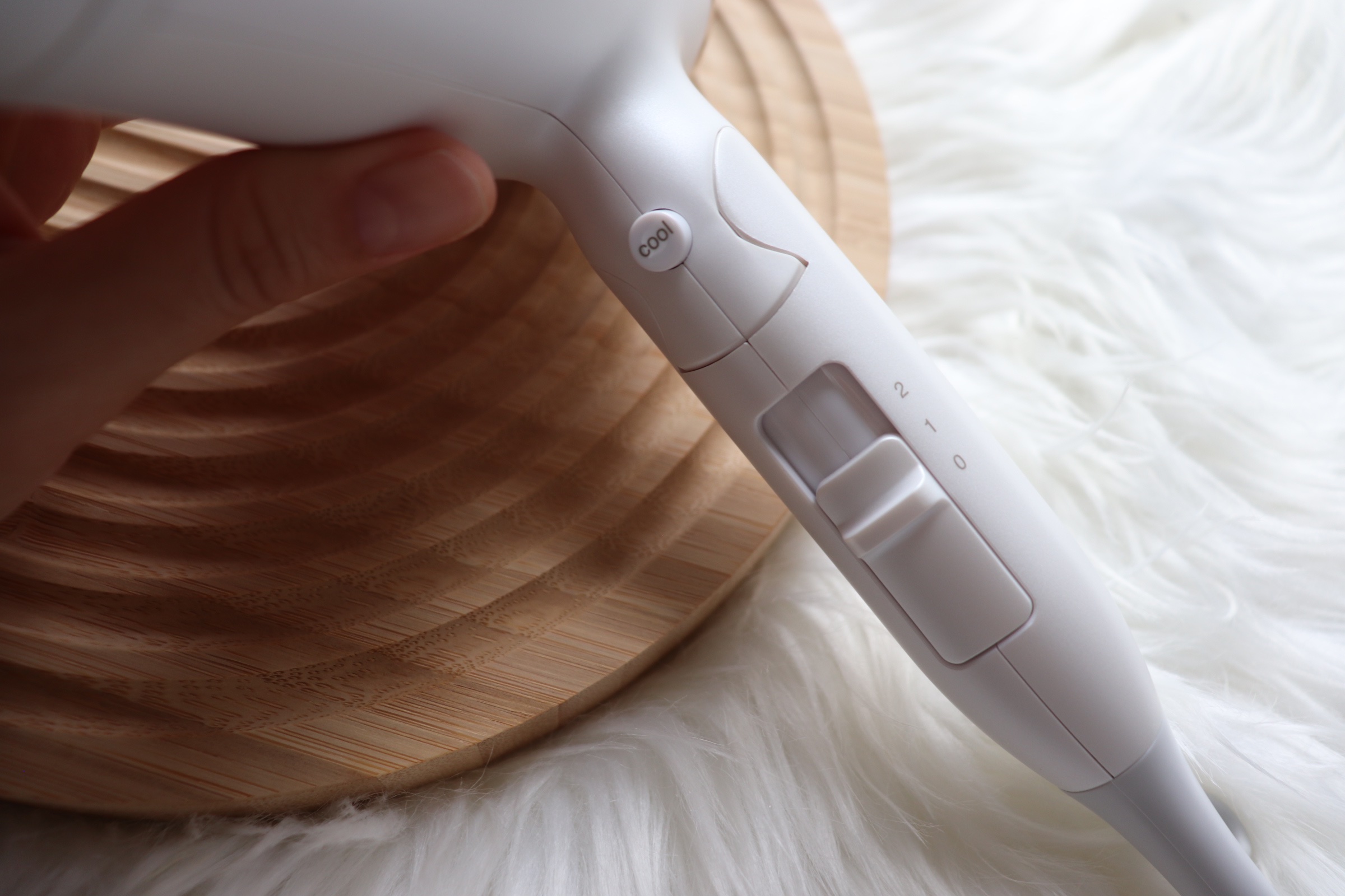 mod's hair アドバンススマート コンパクトイオンヘアードライヤーのクチコミ「
\ LDKドライヤー使いやすさ部門第1位/
mod’s hair
パワフル速乾のモッズヘア .....」（2枚目）