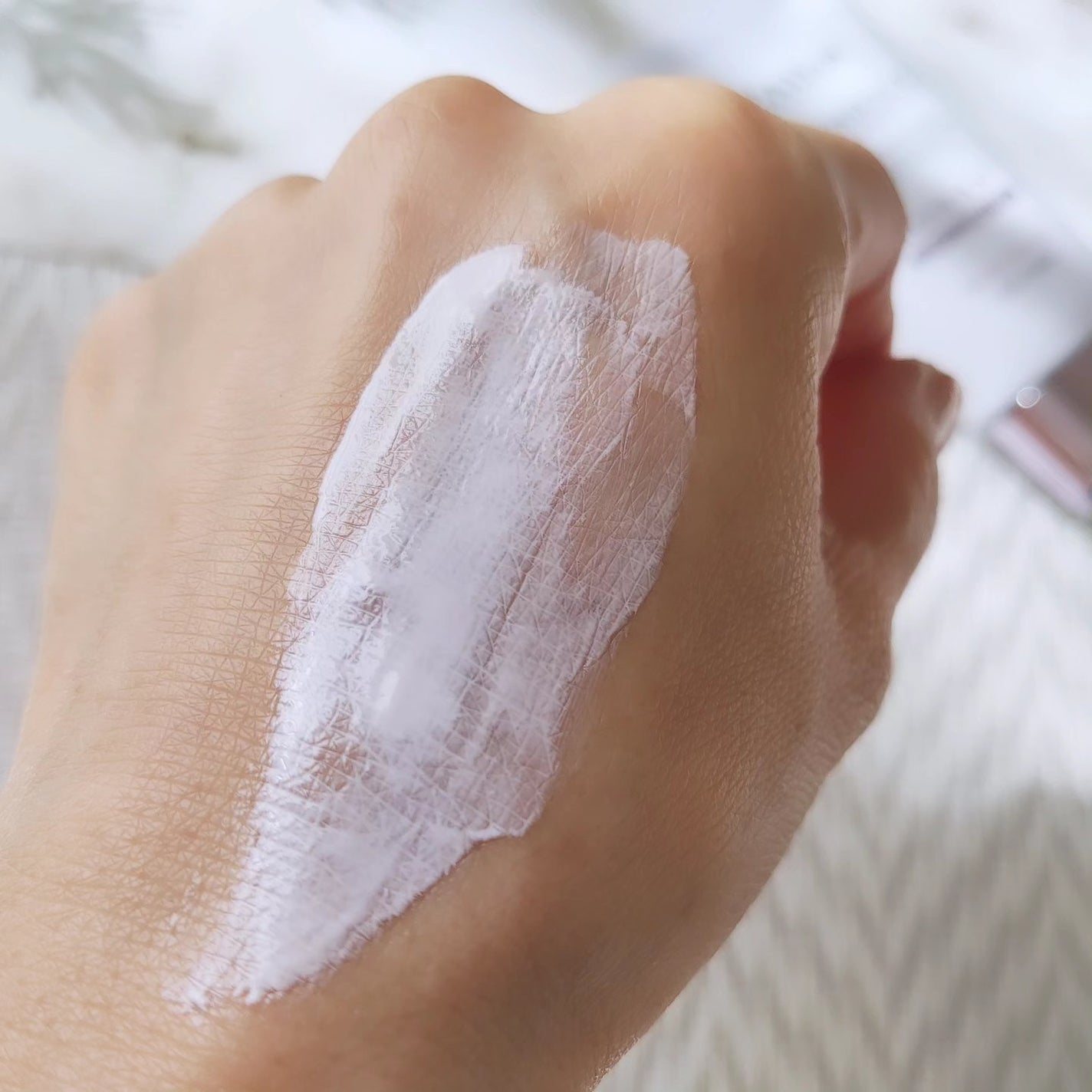 ダルバ ウォータフル トーンアップ サンクリーム(パープル)/ダルバ/日焼け止めクリームを使ったクチコミ(5枚目)