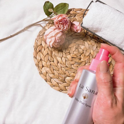 海藻 シルキー ヘア スプレー/ラサーナ/ヘアスプレーを使ったクチコミ(4枚目)