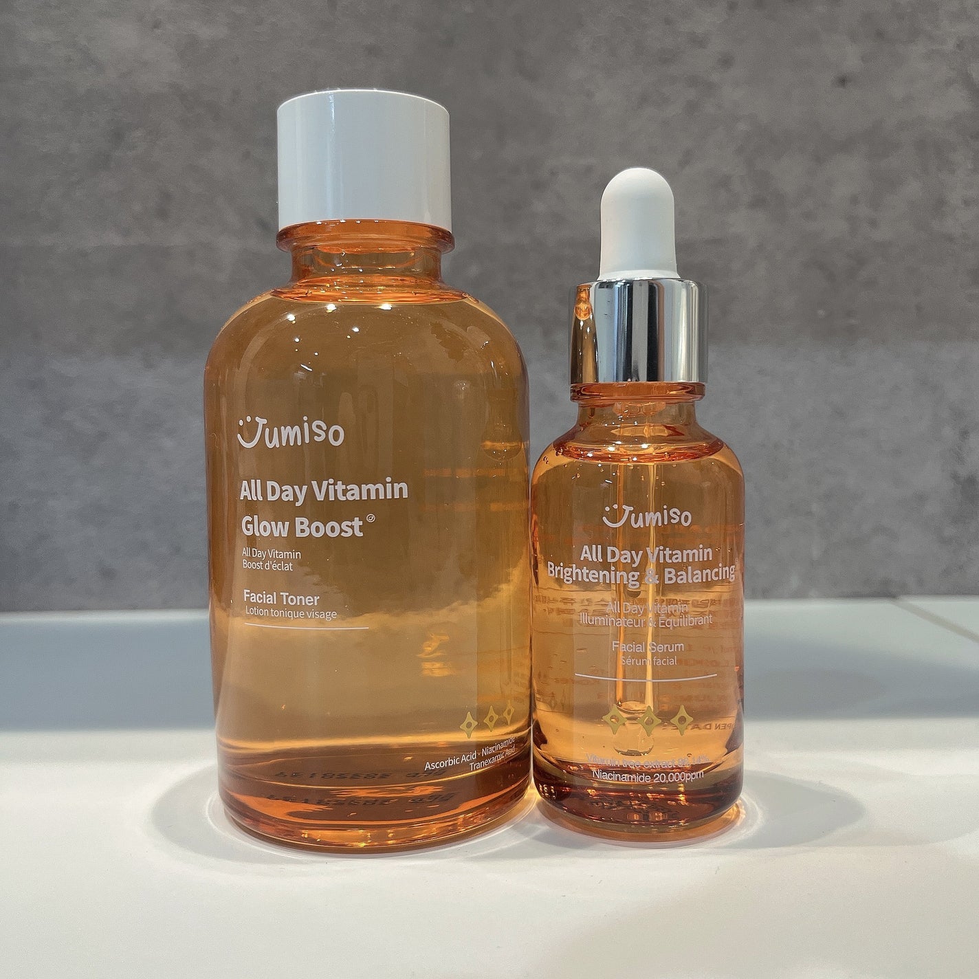 オールデイビタミンブライトニング&バランシングフェイシャルセラム/JUMISO/美容液を使ったクチコミ(4枚目)