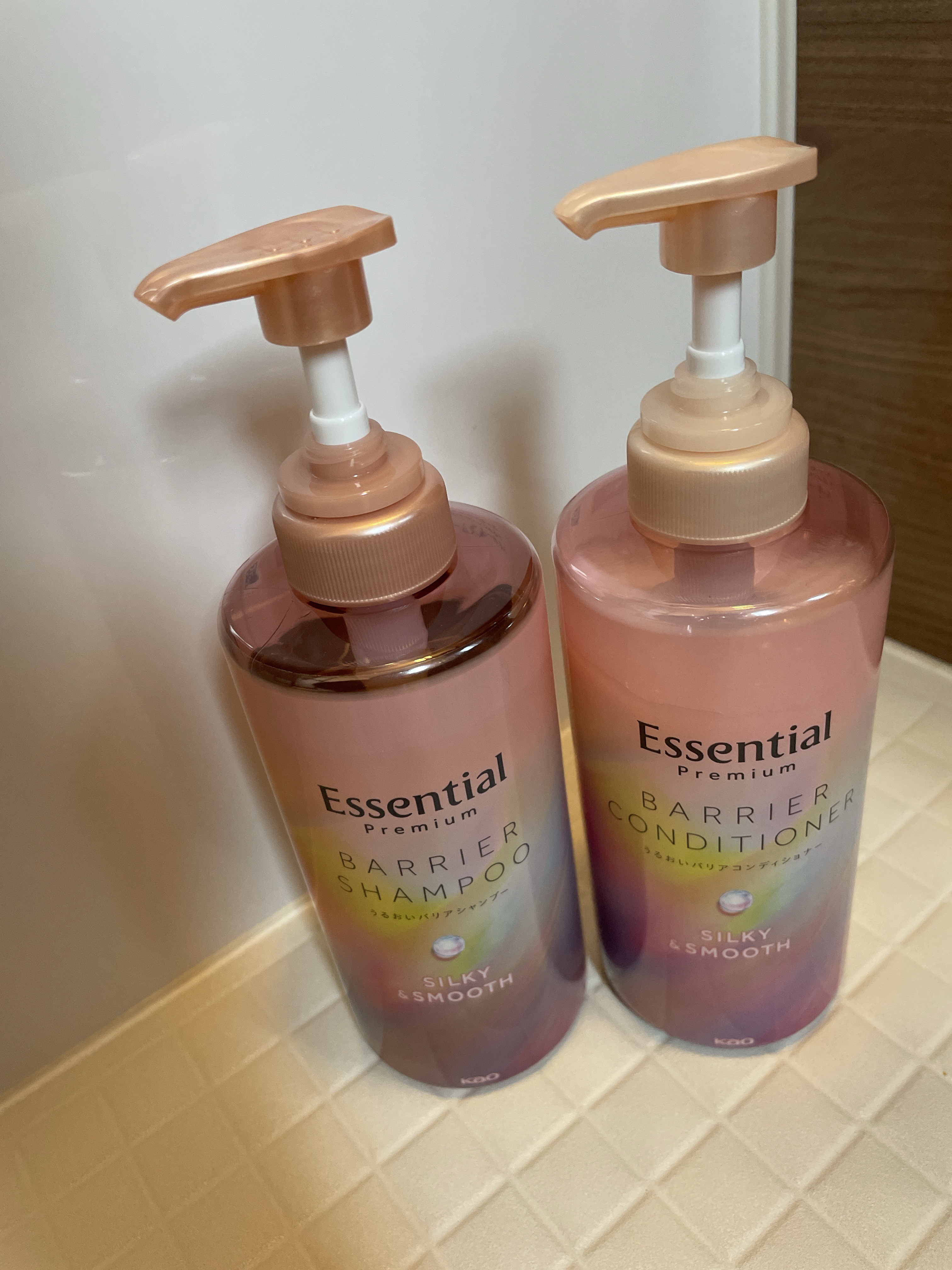 エッセンシャルプレミアム バリアシャンプー・コンディショナー シルキー＆スムース/エッセンシャル/市販シャンプーを使ったクチコミ（1枚目）