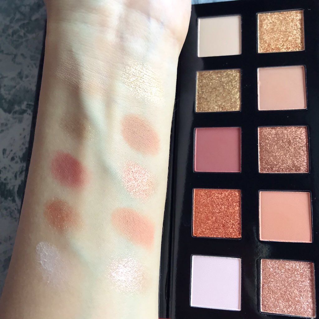 さくら@コスメ美容好き on LIPS 「M·A·CオートクチュールスターリングロザリアEYESHADO..」(3枚目)