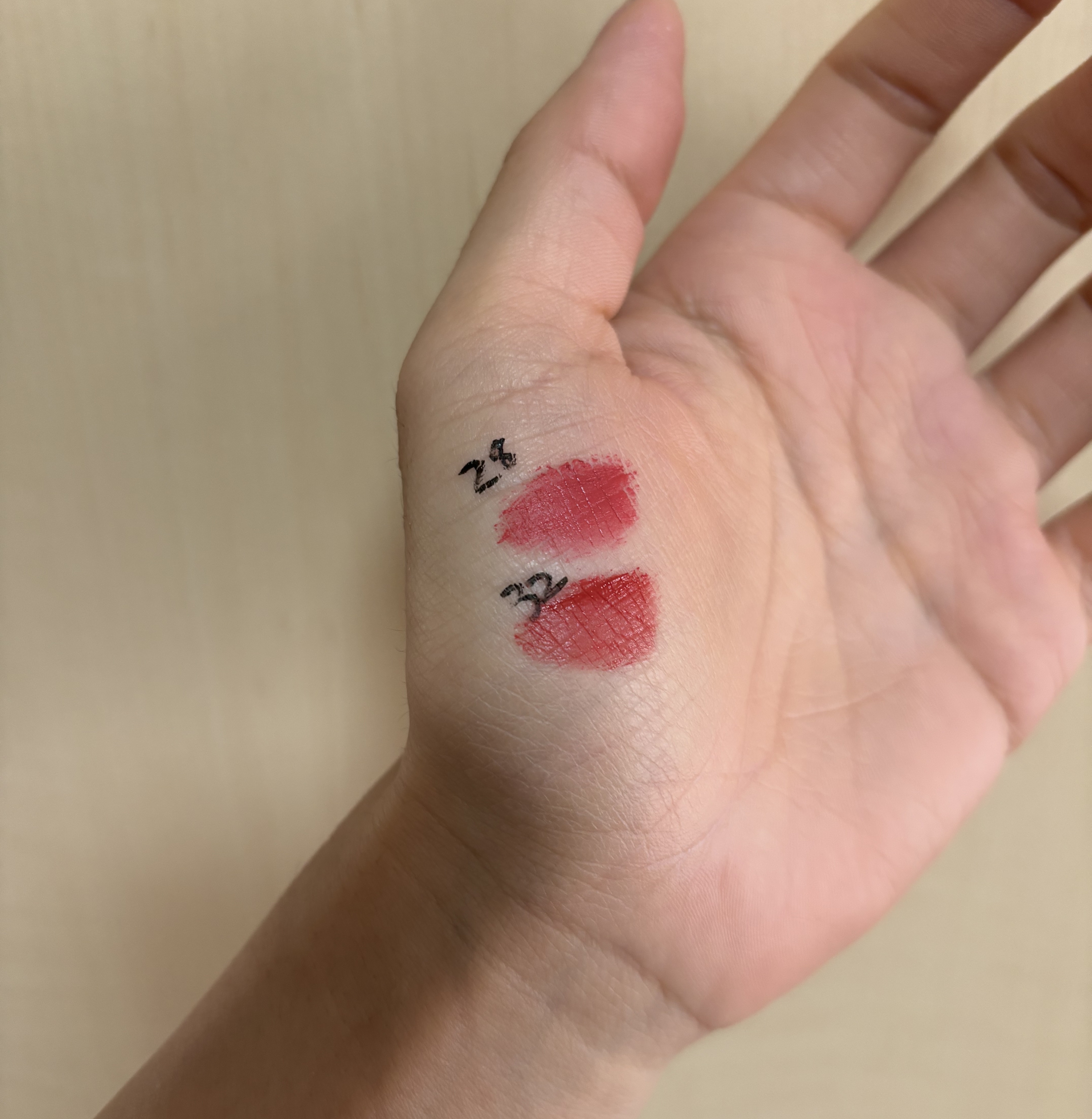 タトゥーベルベットティント #32 ロージア/フォレンコス/リップティントを使ったクチコミ（2枚目）