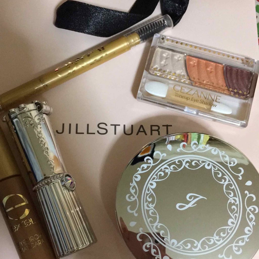 トーンアップアイシャドウ/CEZANNE/アイシャドウパレットを使ったクチコミ（1枚目）