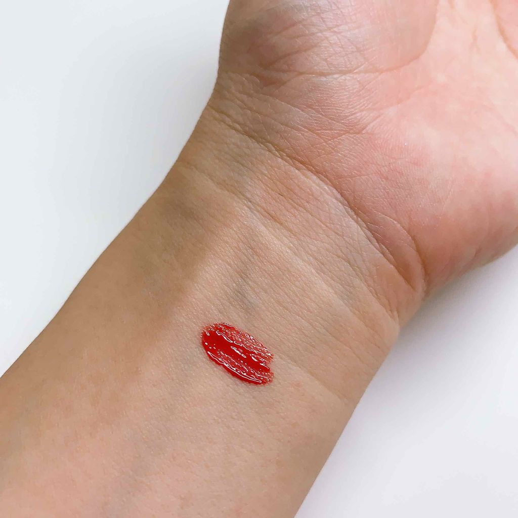 ナチュラグラッセ リキッド ルージュのクチコミ「こんにちは✨

今日はナチュラグラッセのリキッドルージュ(04 ディープレッド)を紹介します！.....」（2枚目）