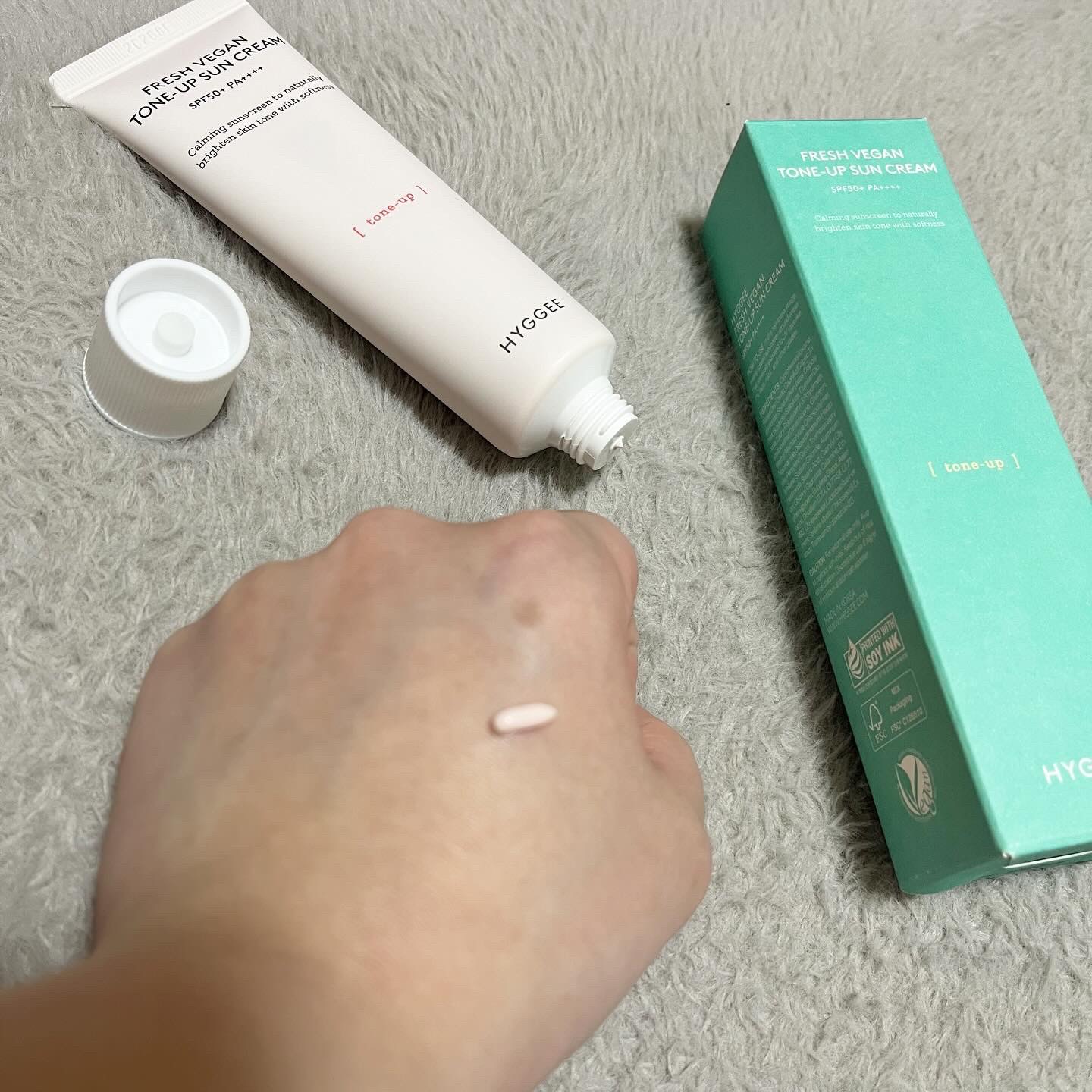 フレッシュヴィーガントーンアップサンクリーム/HYGGEE/日焼け止めクリームを使ったクチコミ（2枚目）