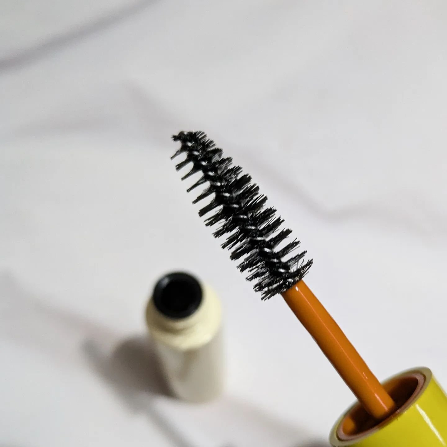 ハイプフィットヘアマスカラ/narka/その他スタイリングを使ったクチコミ（2枚目）