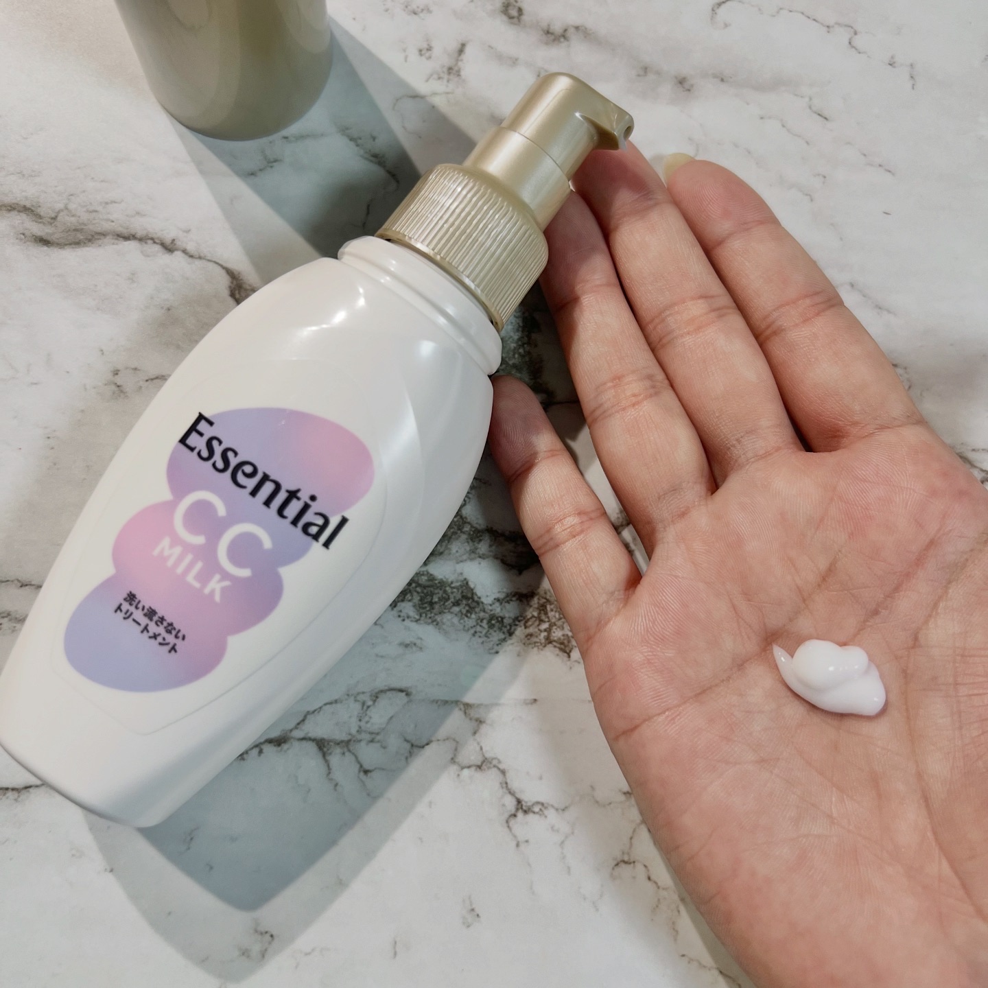 CCミルク/エッセンシャル/ヘアミルクを使ったクチコミ（2枚目）