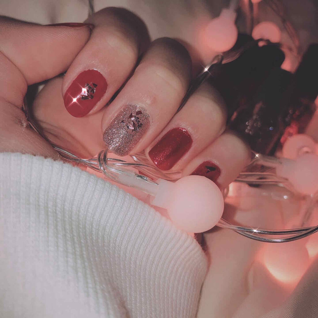 ネイルホリック Luxury color RD406/ネイルホリック/マニキュアを使ったクチコミ（1枚目）