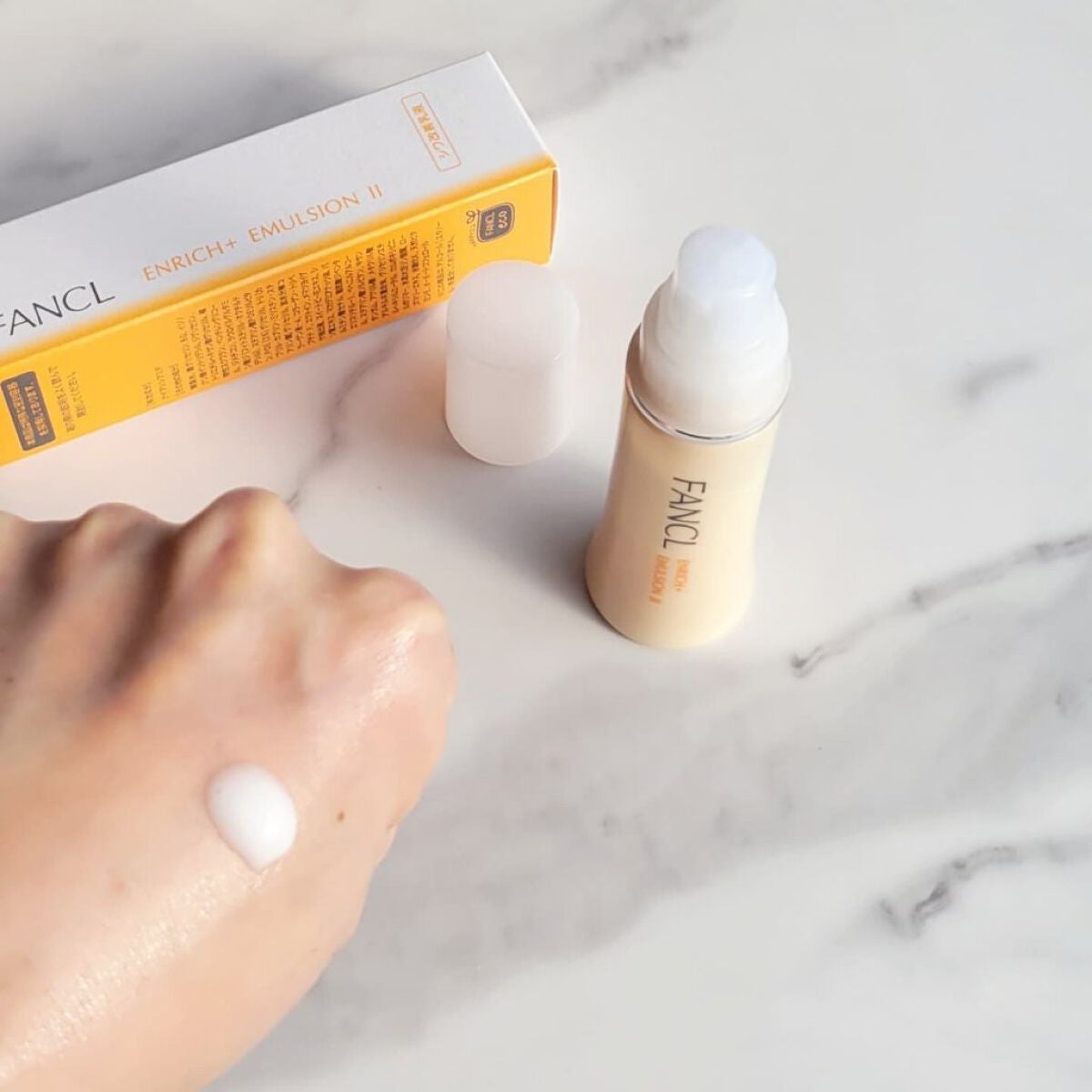 エンリッチプラス 化粧液Ⅱ しっとり <医薬部外品>/ファンケル/化粧水を使ったクチコミ(6枚目)