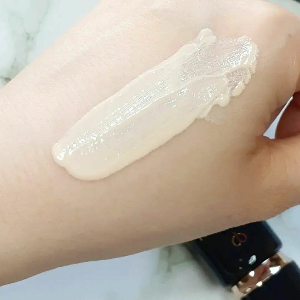 ヴォワールコレクチュールn/クレ・ド・ポー ボーテ/化粧下地を使ったクチコミ(5枚目)