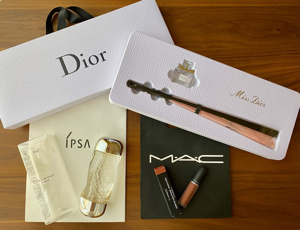 パウダー キス リキッド リップカラー インパルシブ/M・A・C/口紅を使ったクチコミ（1枚目）