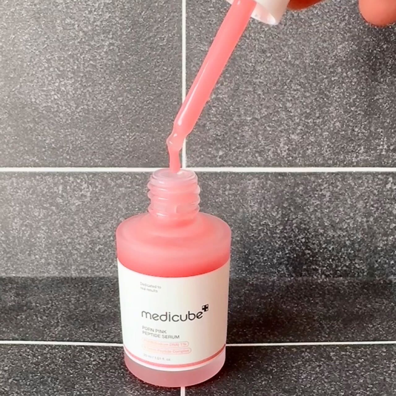 PDRNピンクアンプル PDRN 10,000ppm配合/MEDICUBE/美容液を使ったクチコミ（2枚目）