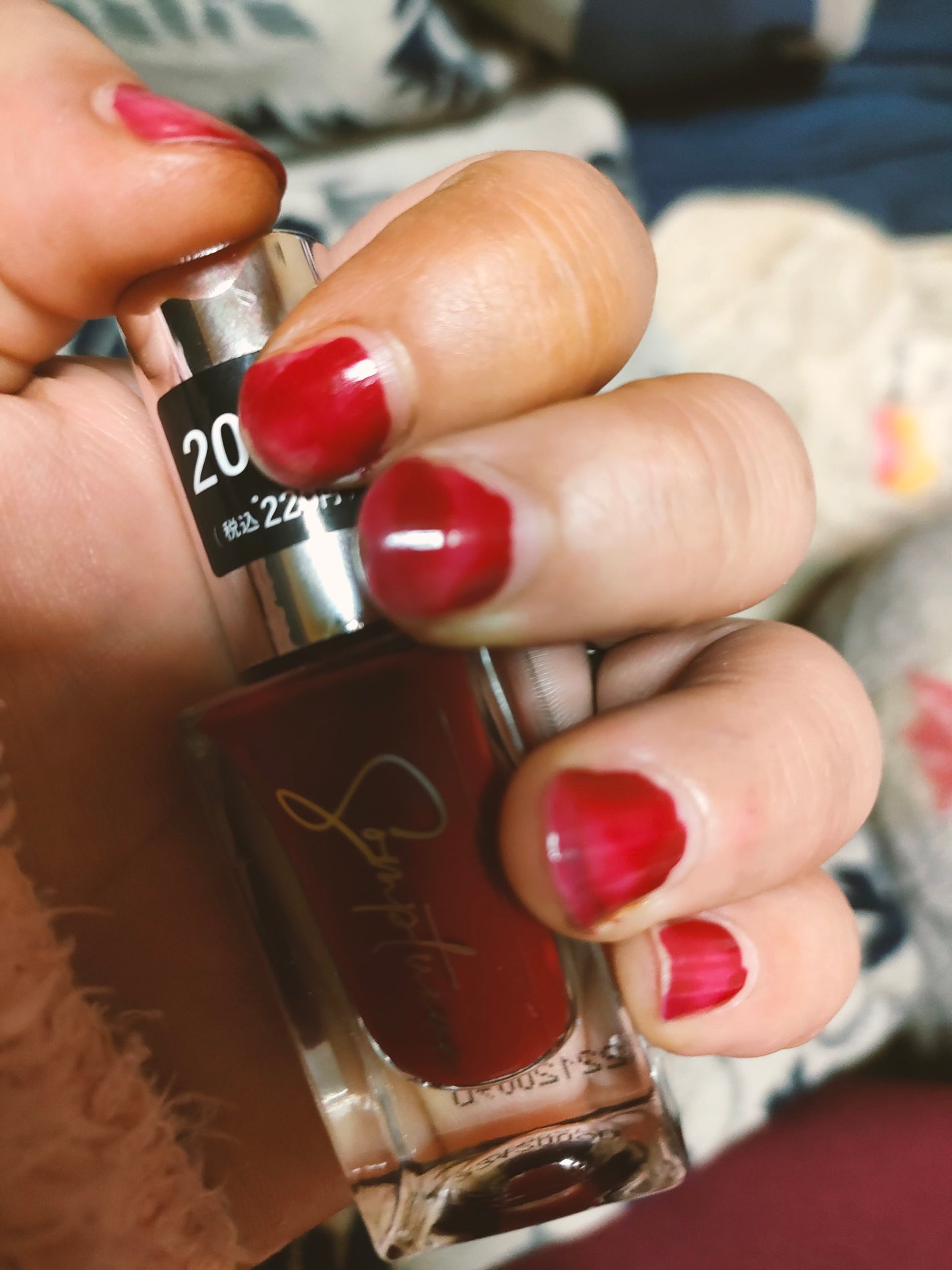 箱 on LIPS 「✼••┈┈••✼••┈┈••✼••┈┈••✼••┈ネイルを真剣..」(1枚目)