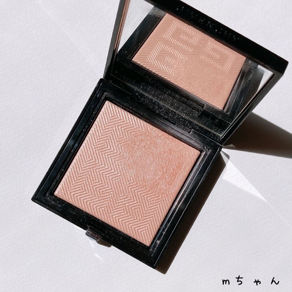 タン・クチュール・シマー・パウダー No.01 シマー・ピンク/GIVENCHY/プレストパウダーを使ったクチコミ（1枚目）