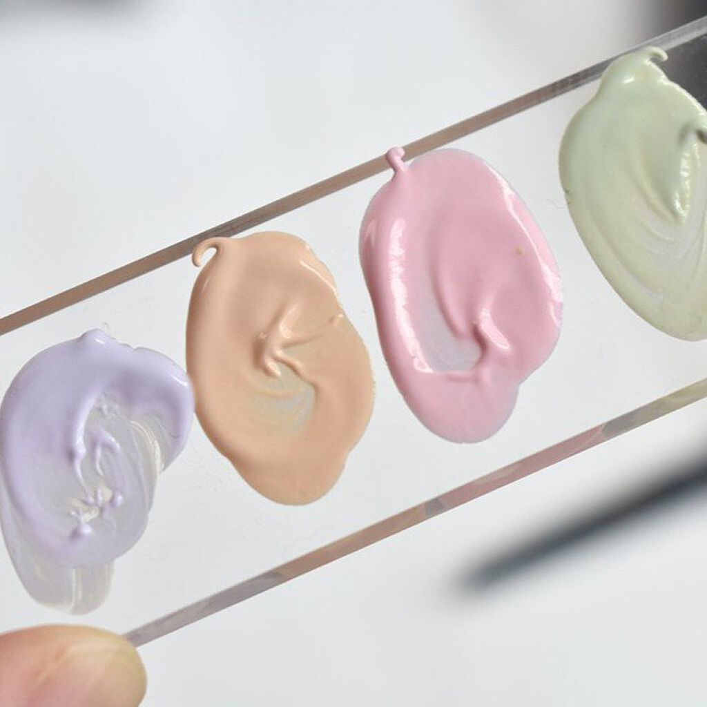 アディクション スキンプロテクター カラーコントロール SPF 40 PA+++/ADDICTION/化粧下地を使ったクチコミ（3枚目）