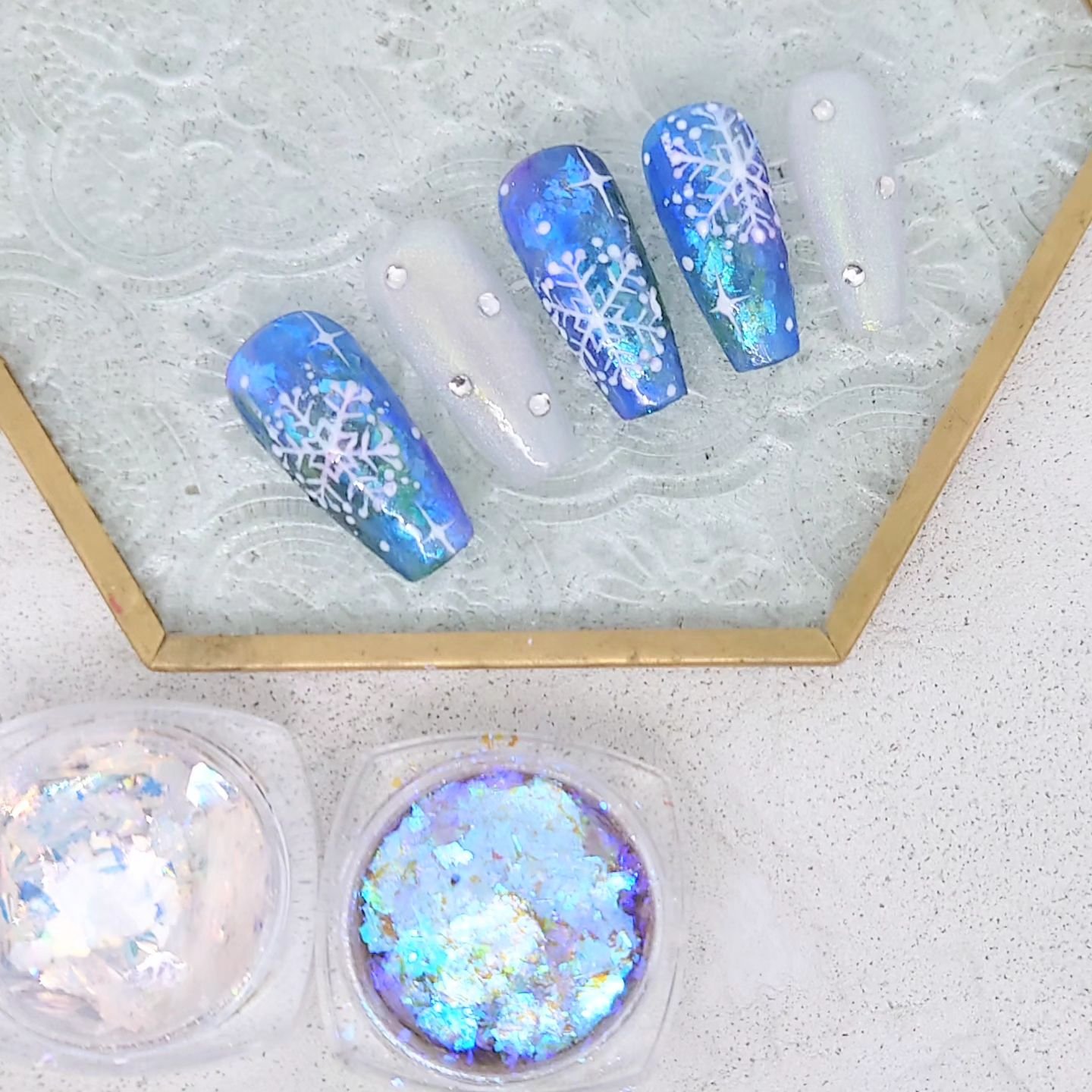 #雪の結晶ネイル,#手描きネイルのネイルデザイン