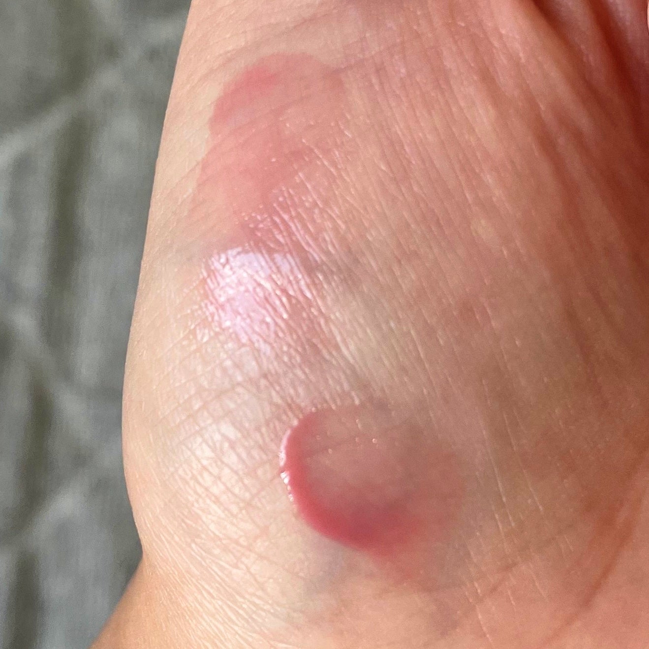 フィー リップアンドチーク グローイジェリーポット/fwee/リップグロスを使ったクチコミ(4枚目)