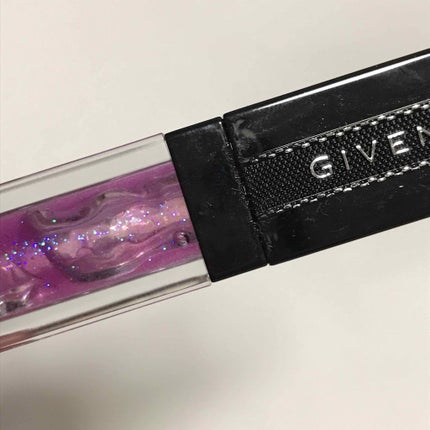 グロス・レヴェラトゥール/GIVENCHY/リップグロスを使ったクチコミ(4枚目)