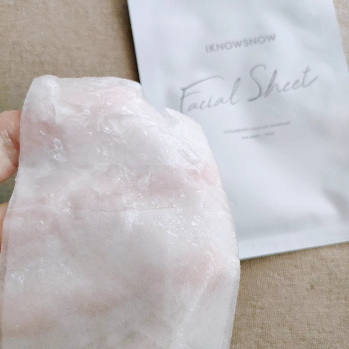 フェイシャルシート/IKNOWSNOW/シートマスク・パックを使ったクチコミ（3枚目）