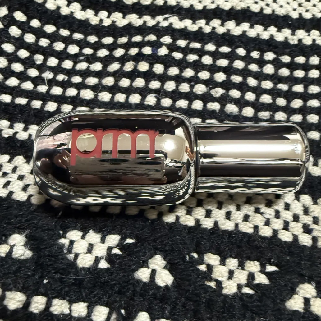 レチノール ボリューム リップセラム シャイレッド/primera/リップグロスを使ったクチコミ（1枚目）