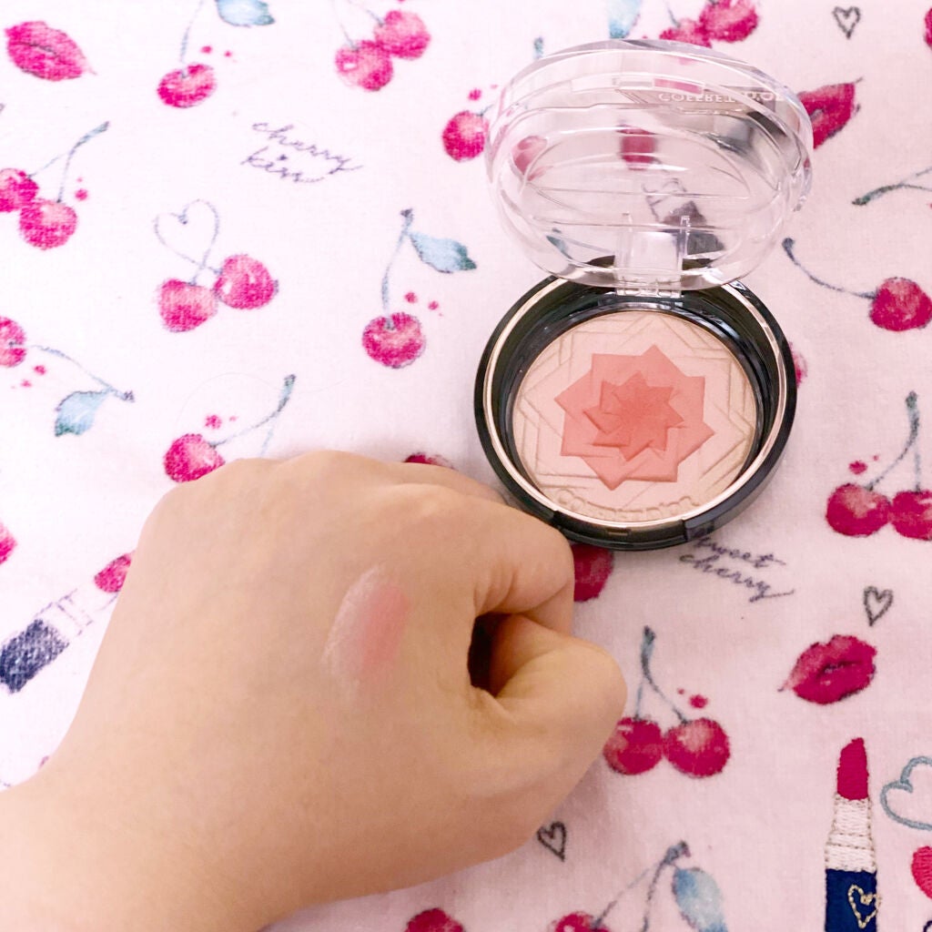 スマイルアップチークスS/コフレドール/パウダーチークを使ったクチコミ(2枚目)