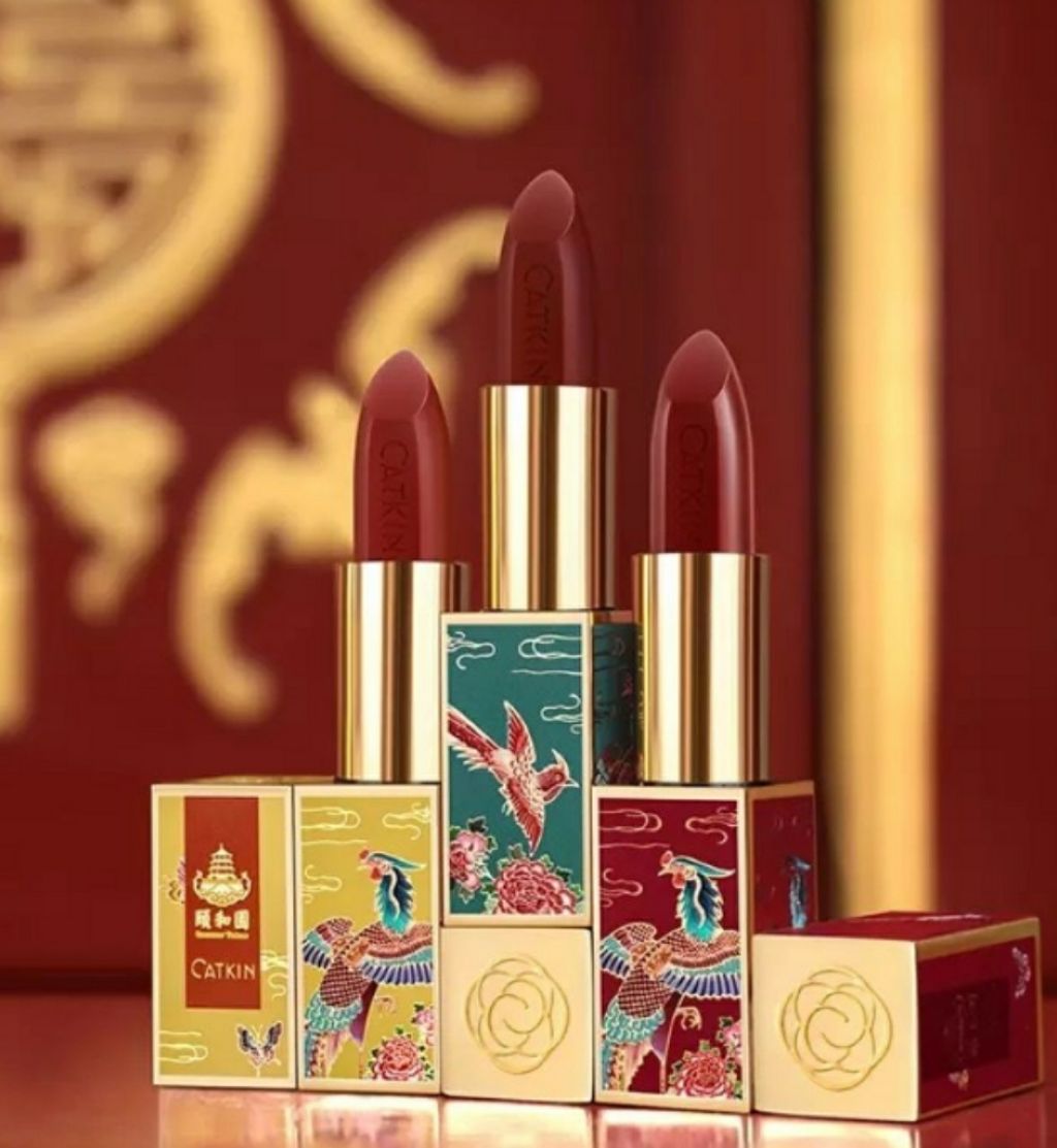 長相思シリーズ 9色アイシャドウパレット/CATKIN/アイシャドウパレットを使ったクチコミ（2枚目）