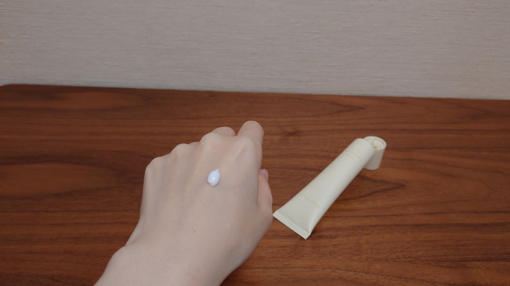 インティメイト ブライトニングクリーム/Waphyto/デリケートゾーンケアを使ったクチコミ（2枚目）