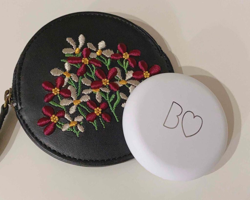 アプリ肌パウダー/b idol/プレストパウダーを使ったクチコミ(1枚目)