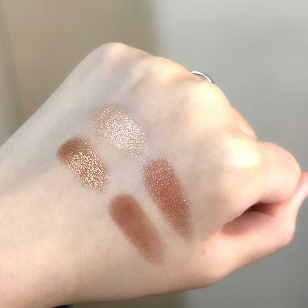 &be パレットアイシャドウ/＆be/アイシャドウパレットを使ったクチコミ（2枚目）