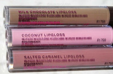 MAKEUP REVOLUTION LIP GLOSSのクチコミ「I Heart Revolution
LIP GLOSS

コフレ"Vending Machi.....」（2枚目）