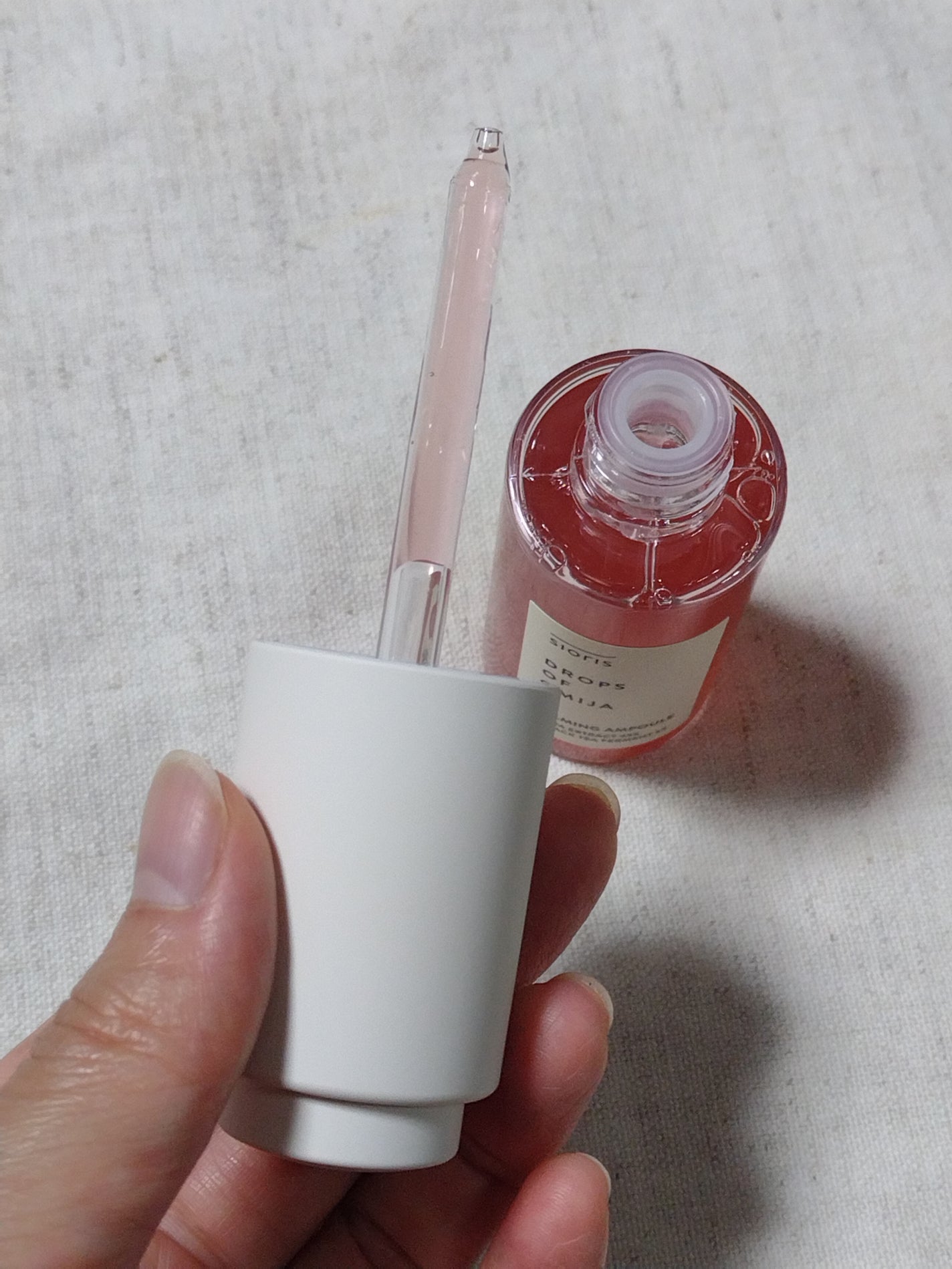 ドロップス オブ オミジャ カーミング アンプル/SIORIS/美容液を使ったクチコミ(3枚目)