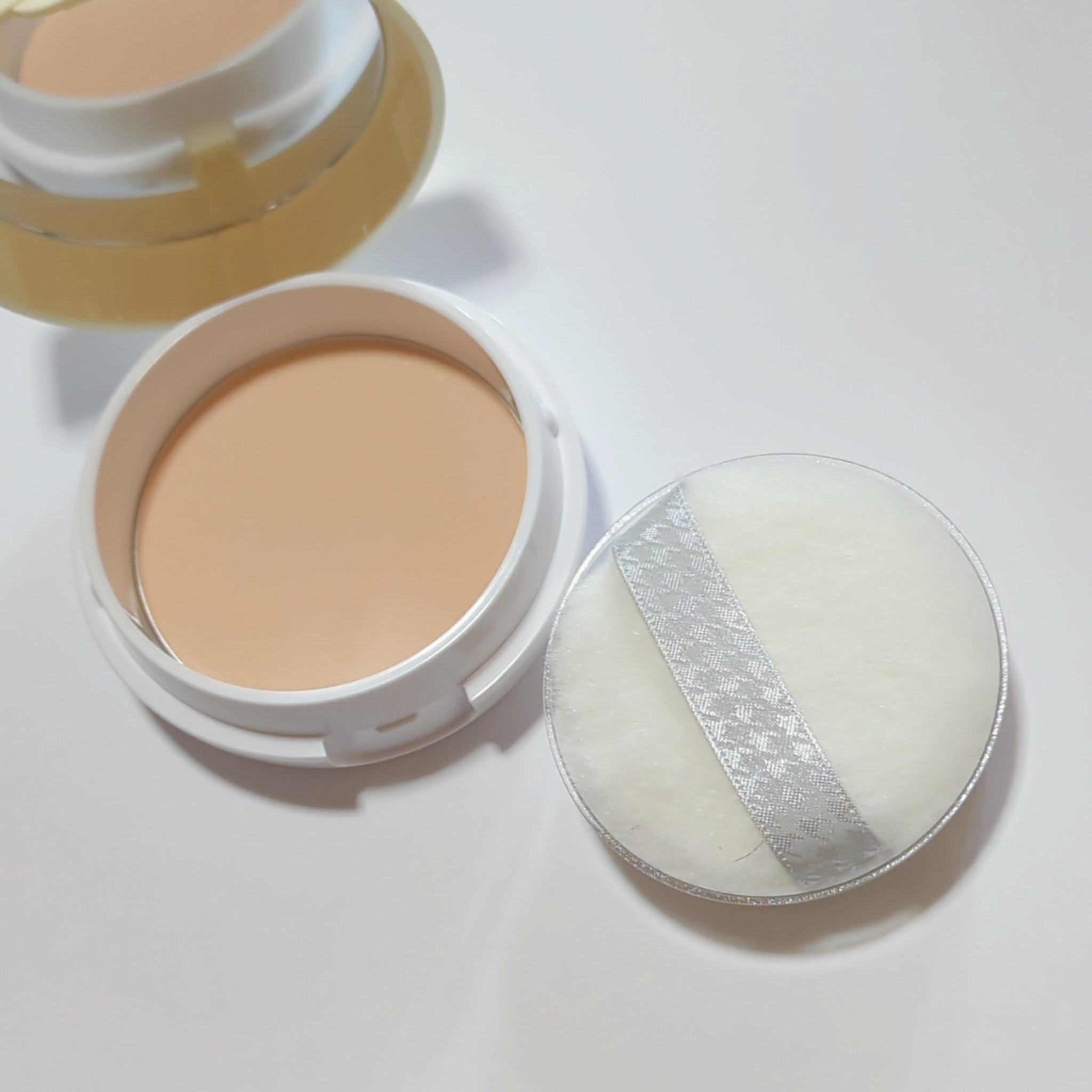 ハイカバーパウダー クールUV/クリアラスト/プレストパウダーを使ったクチコミ（2枚目）