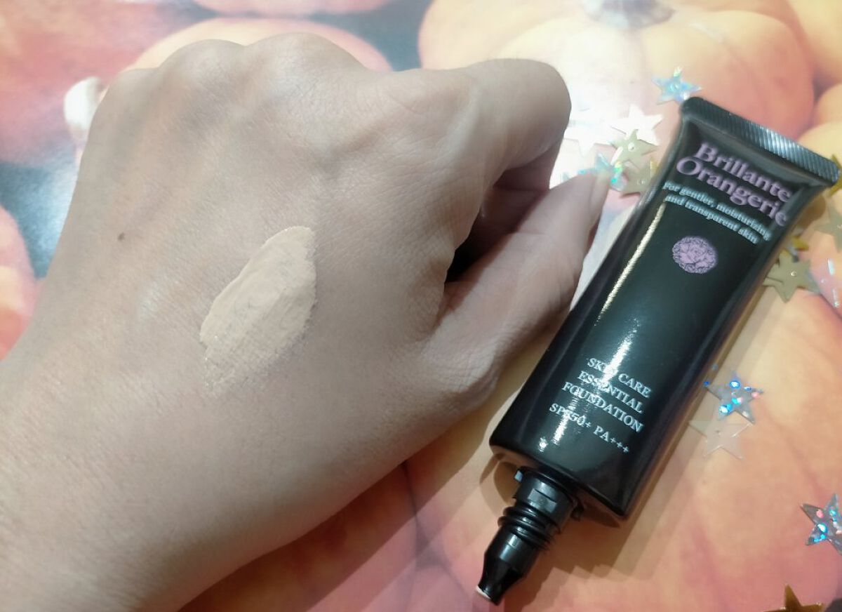 ブリリアントオランジュリー　スキンケアエッセンシャルファンデーション/BRILLIANT/リキッドファンデーションを使ったクチコミ（3枚目）