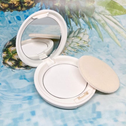 アクメディカ 薬用 フェイスパウダー クリア N/ナリスアップ/プレストパウダーを使ったクチコミ(3枚目)