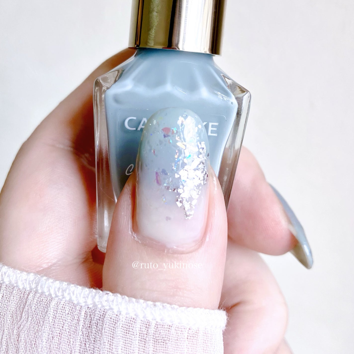 カラフルネイルズ/キャンメイク/マニキュアを使ったクチコミ(2枚目)